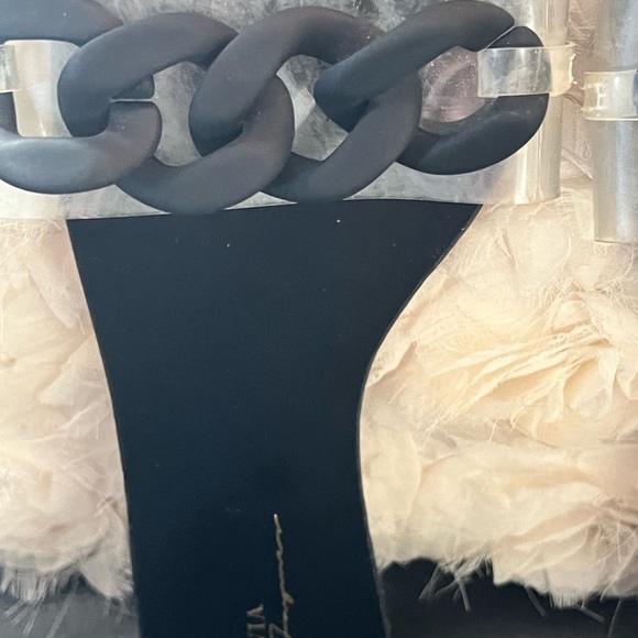 Olivia sandals🌸🌸🌸todays deal - Picture 3 of 5